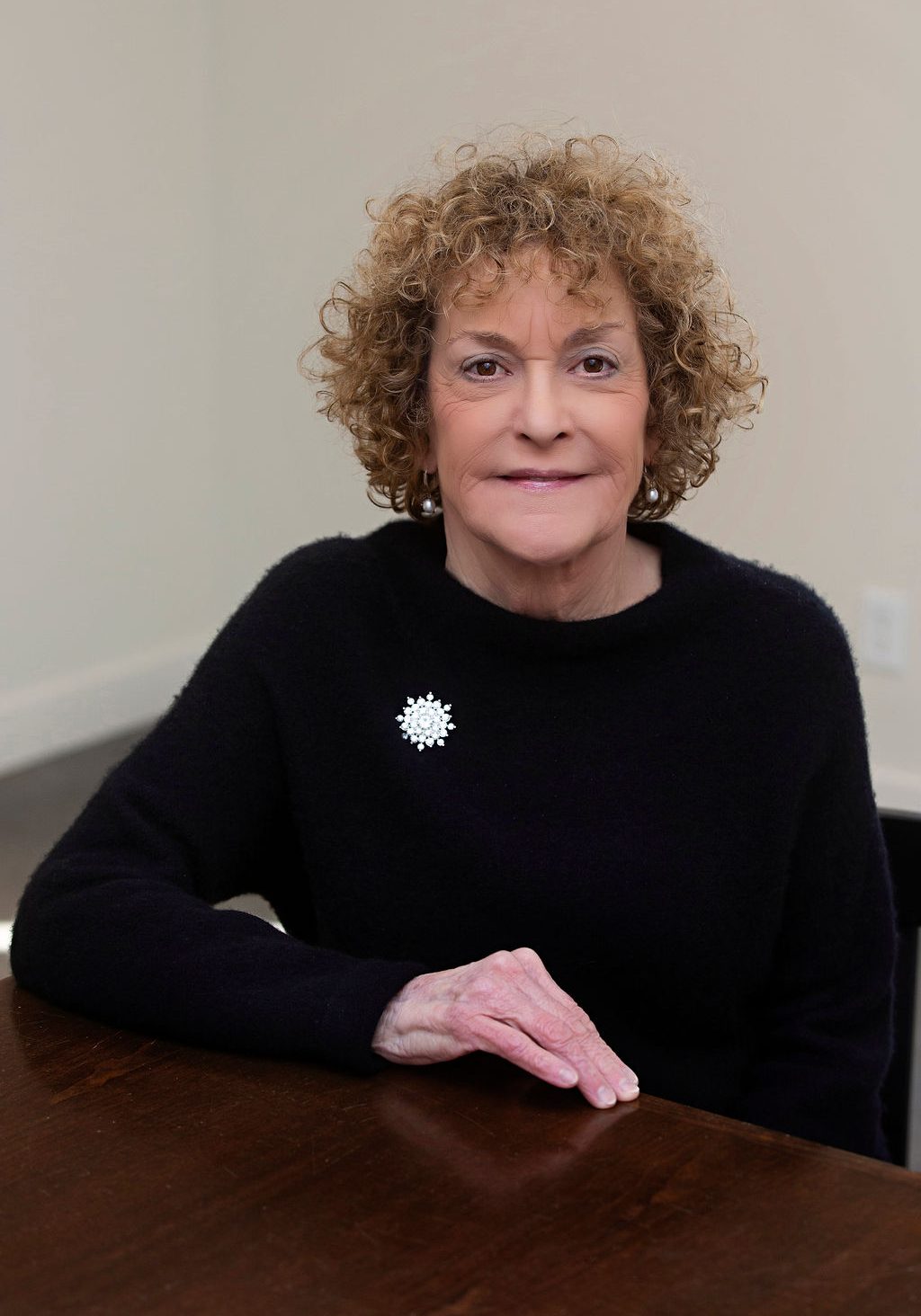 mary lauer; controller